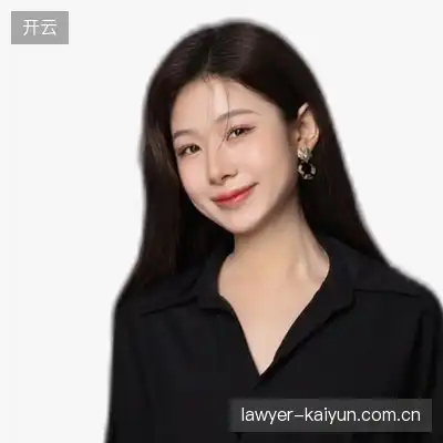 卢博